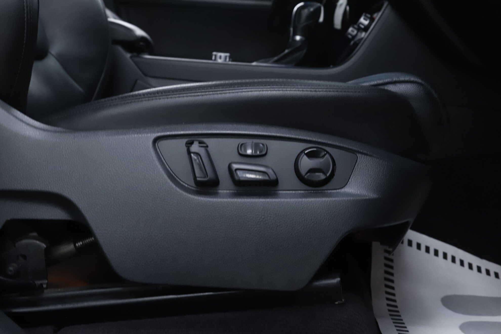 Volkswagen Touareg, II, 2014 фото 24