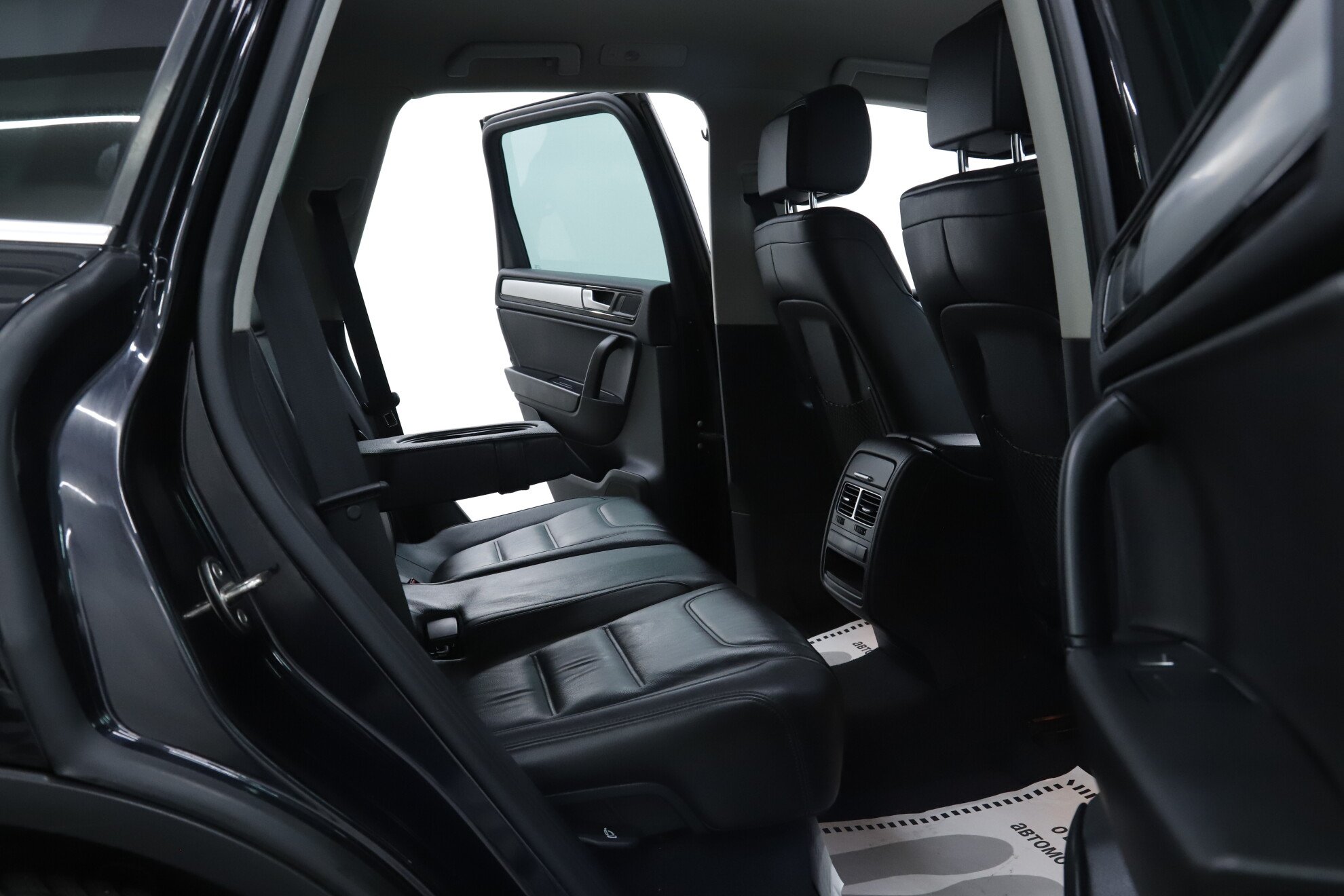 Volkswagen Touareg, II, 2014 фото 25