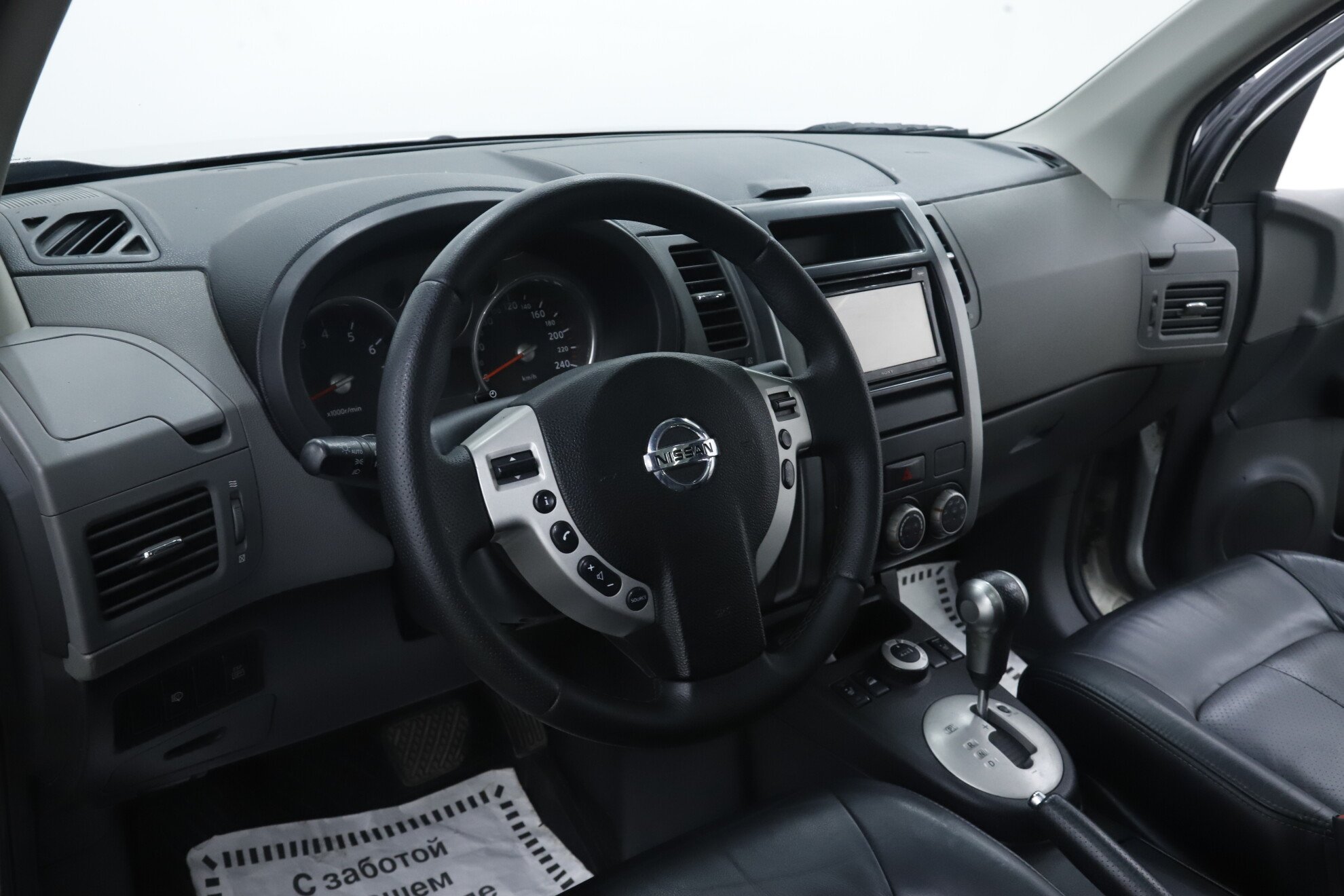 Nissan X-Trail, II, 2008 фото 8