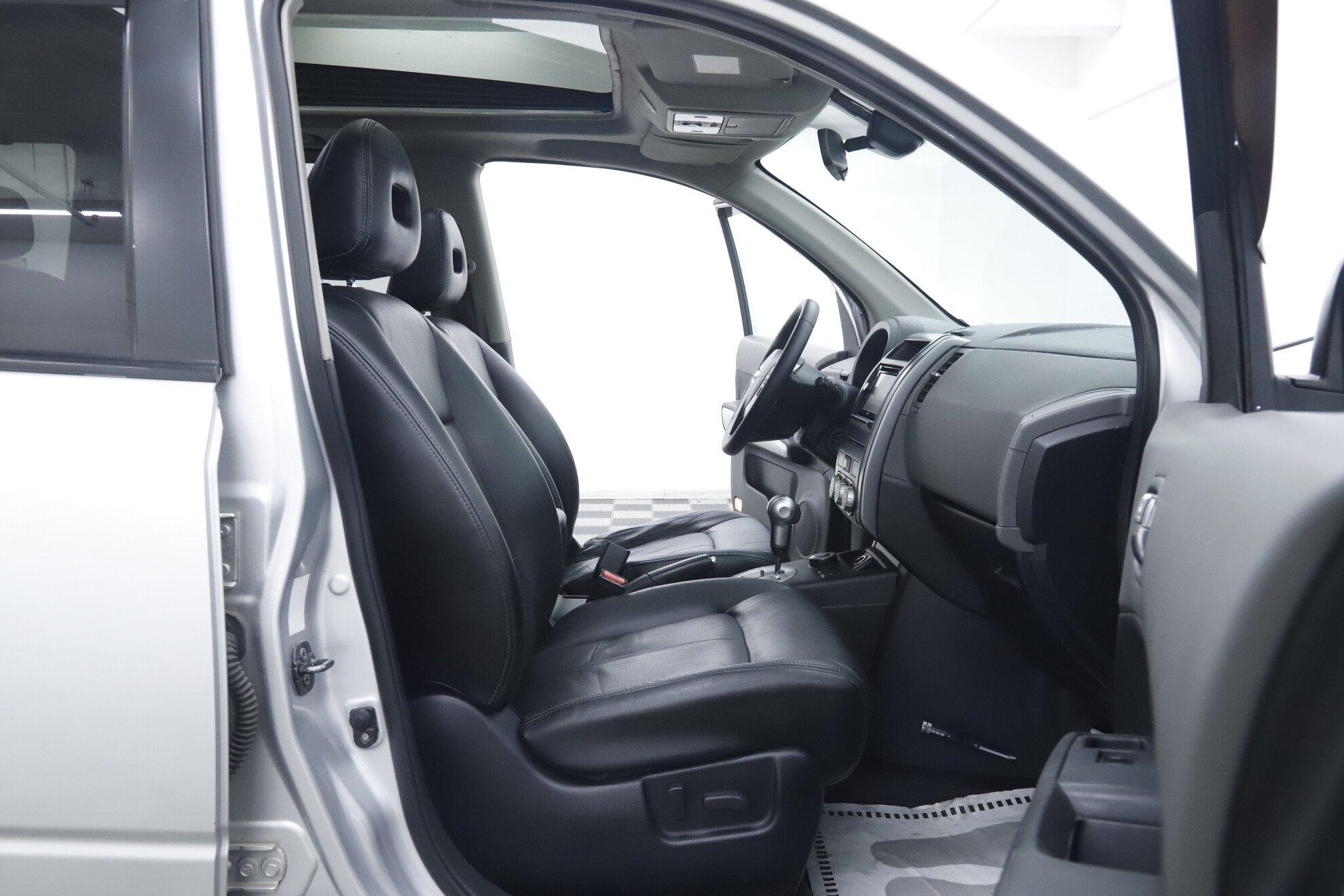 Nissan X-Trail, II, 2008 фото 17