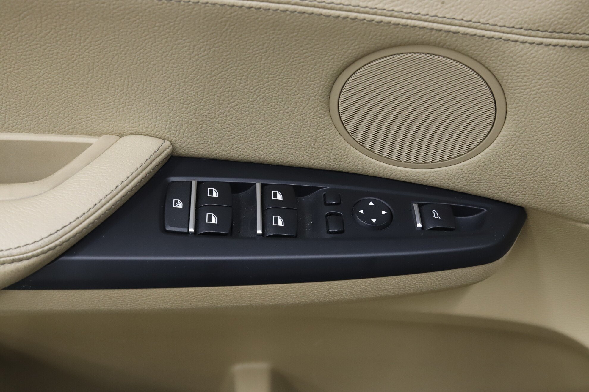 BMW X4, I (F26), 2014 фото 10