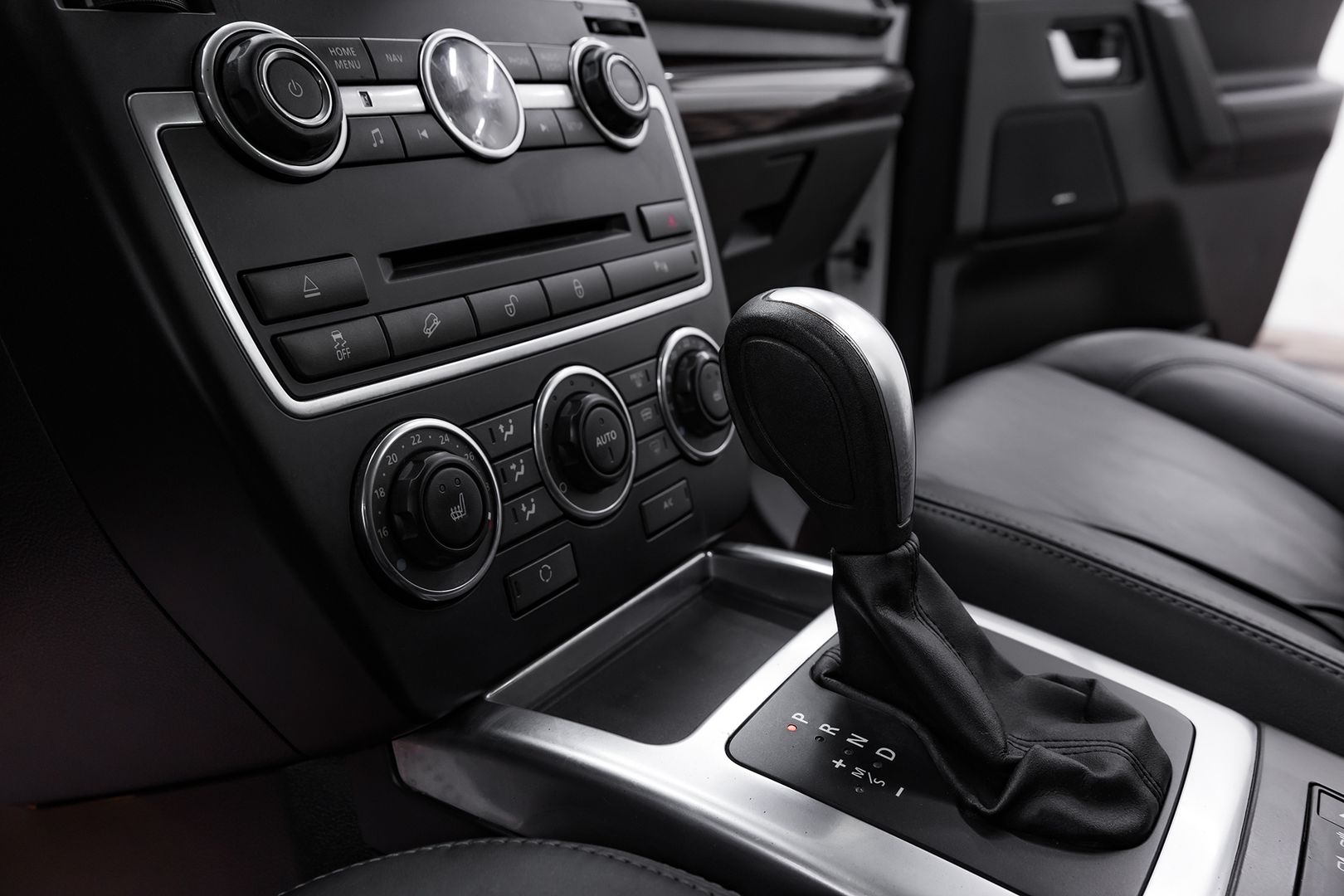 Land Rover Freelander, II Рестайлинг, 2012 фото 16