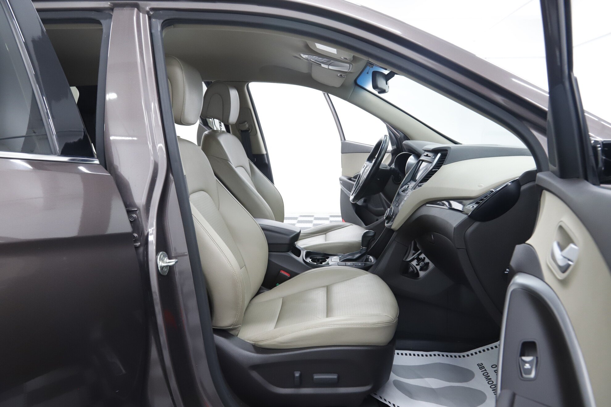 Hyundai Santa Fe, III, 2013 фото 12