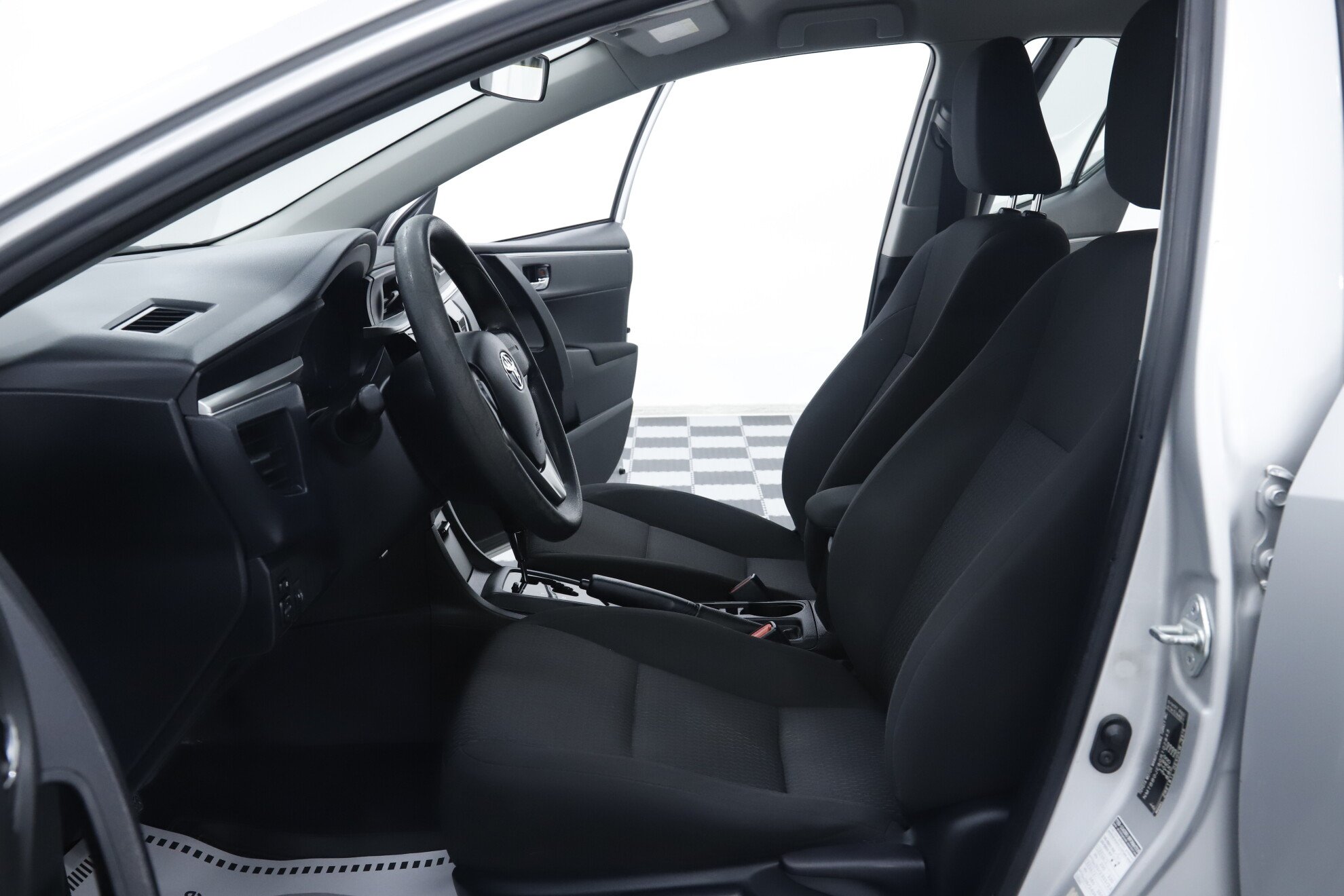 Toyota Corolla, XI (E160, E170, E180), 2014 фото 7