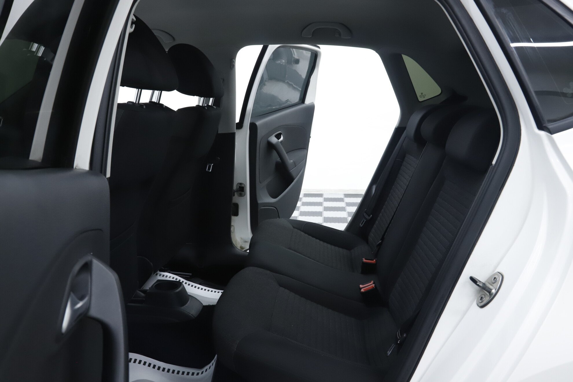 Volkswagen Polo, V, 2011 фото 16