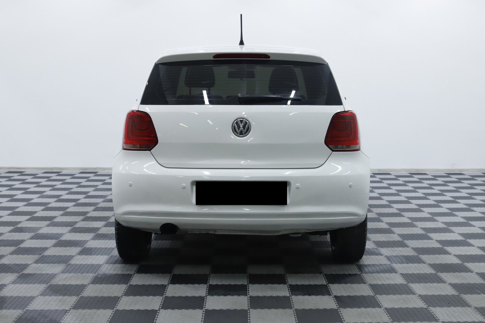 Volkswagen Polo, V, 2011 фото 2