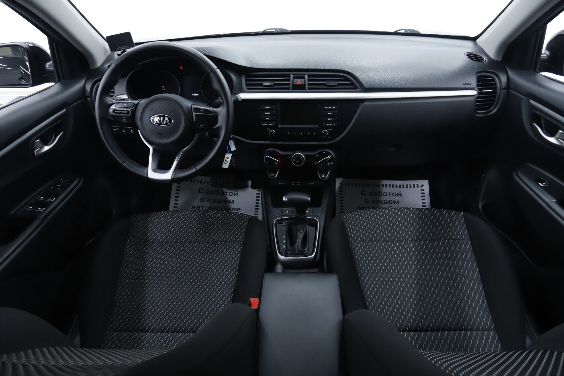 Kia Rio, IV, 2020 фото 9