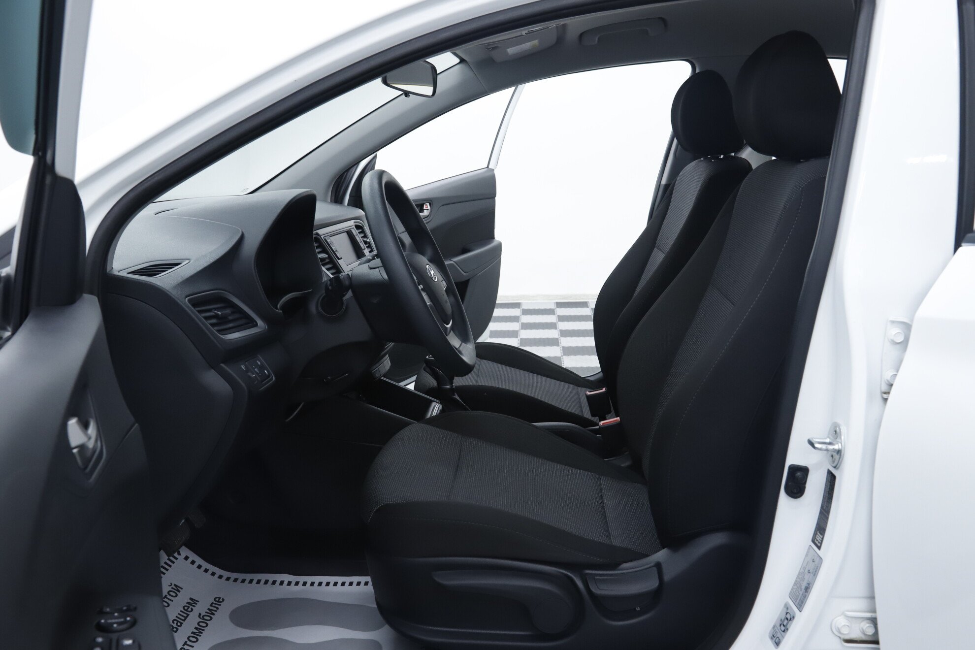 Hyundai Solaris, II, 2018 фото 6