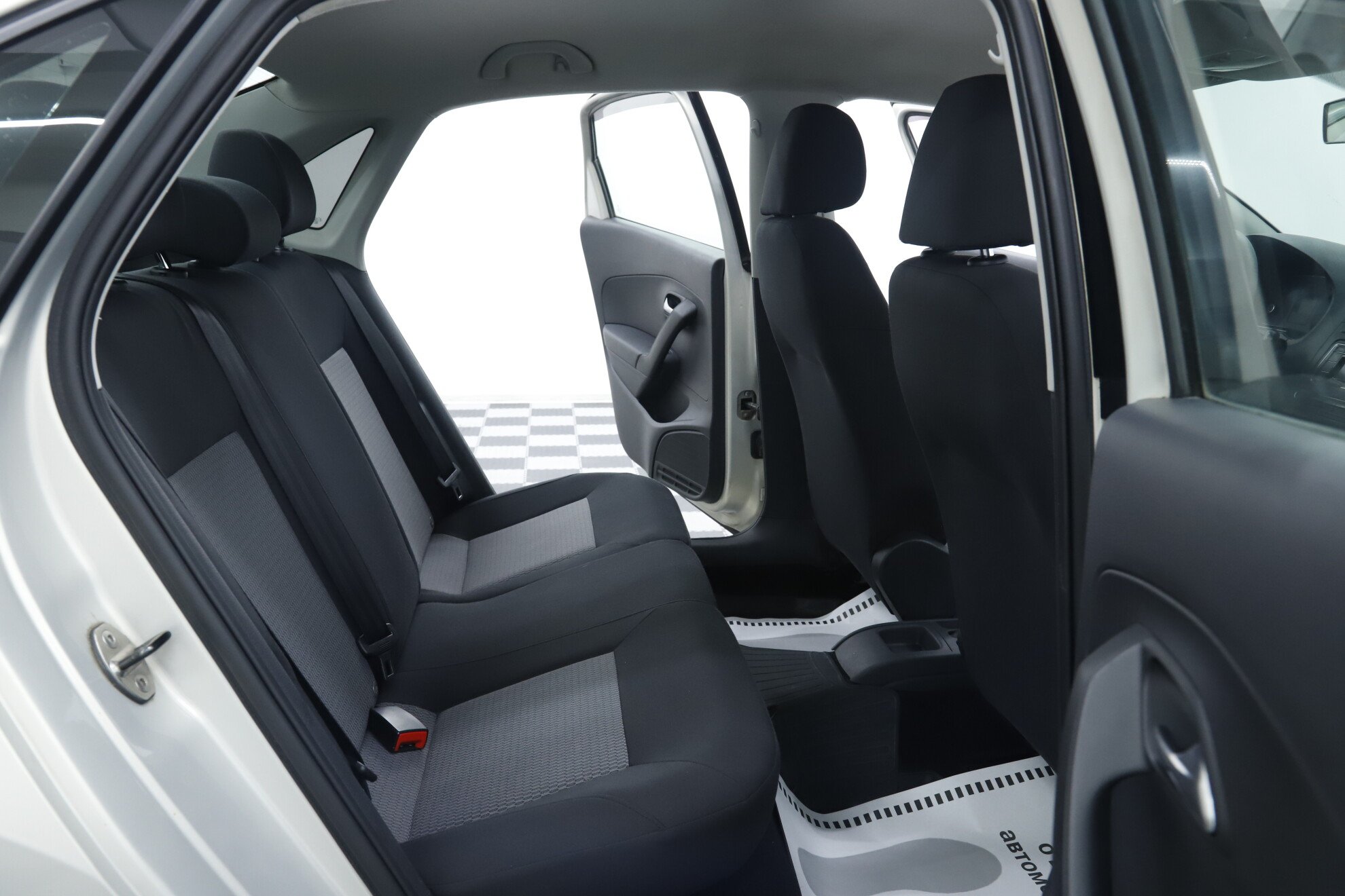 Volkswagen Polo, V, 2013 фото 12