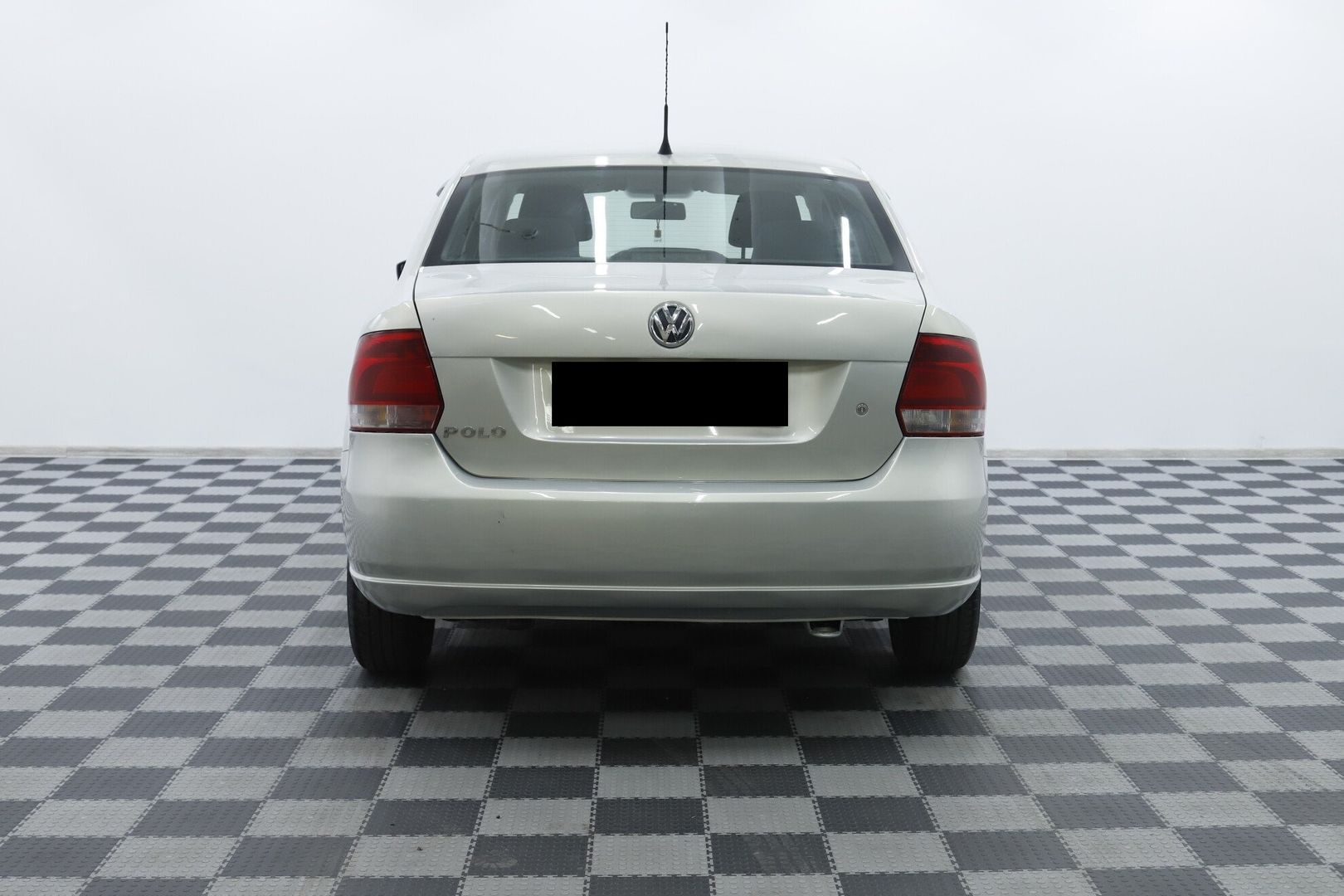 Volkswagen Polo, V, 2013 фото 2