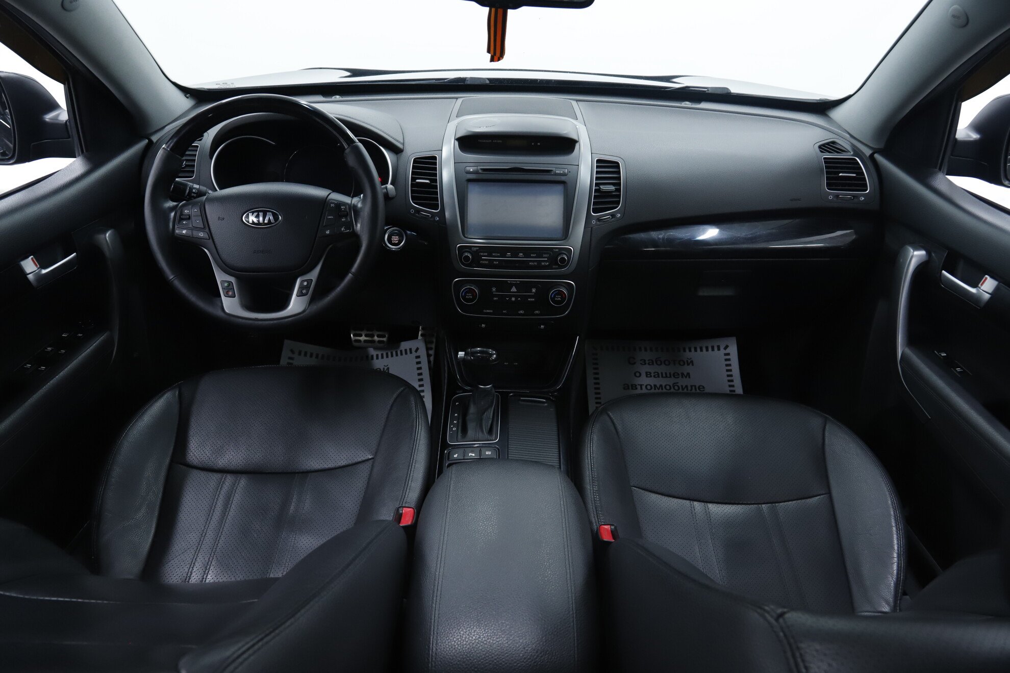 Kia Sorento, II Рестайлинг, 2013 фото 11