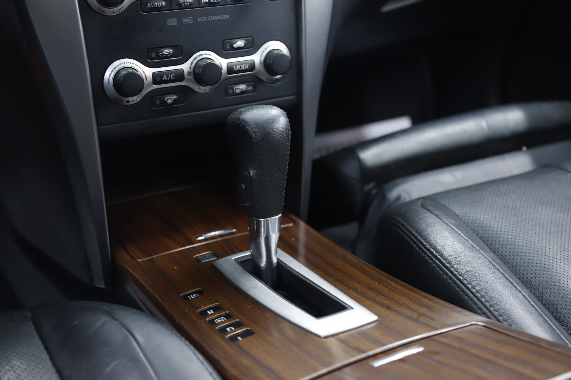 Nissan Teana, II, 2008 фото 18