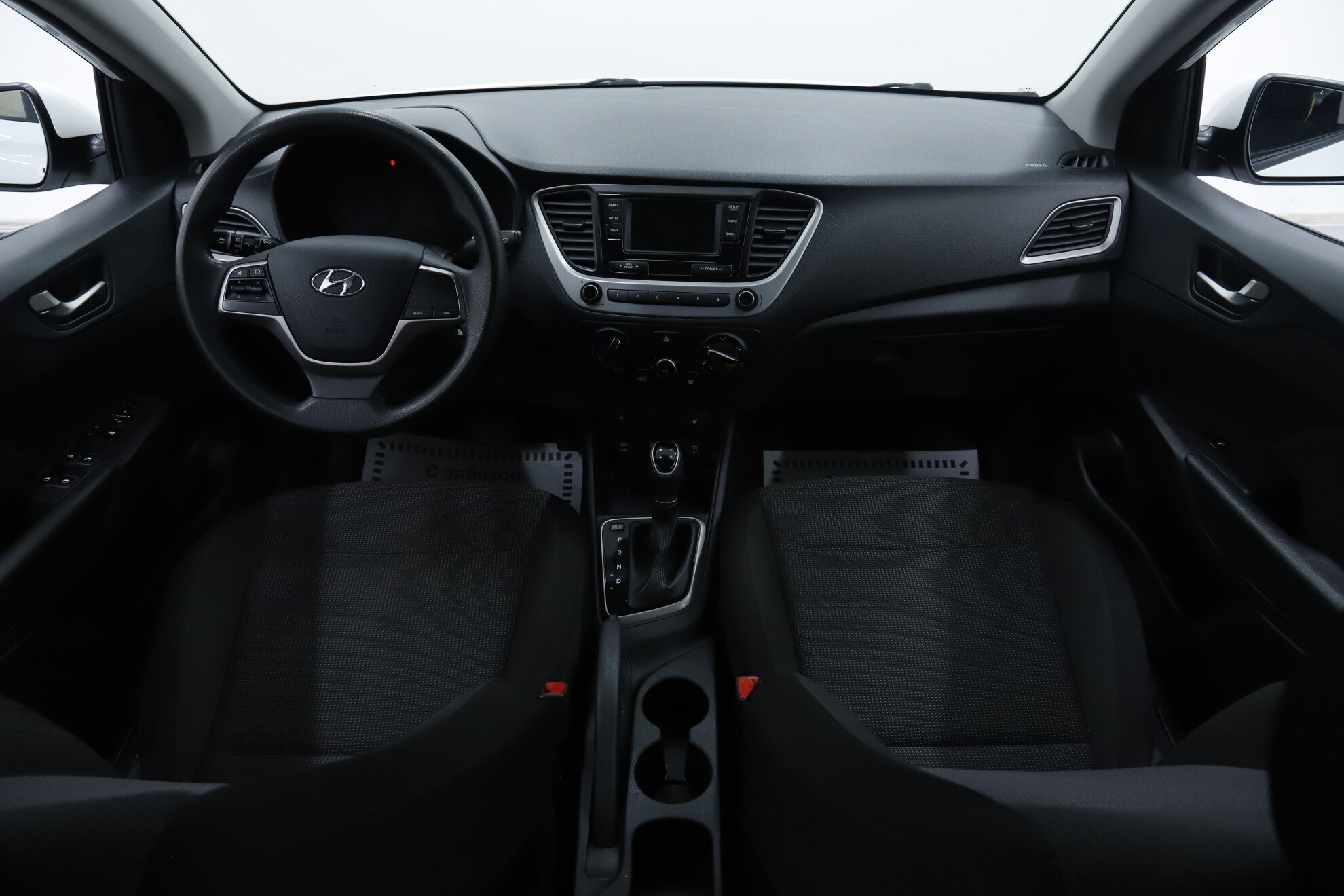 Hyundai Solaris, II, 2018 фото 9