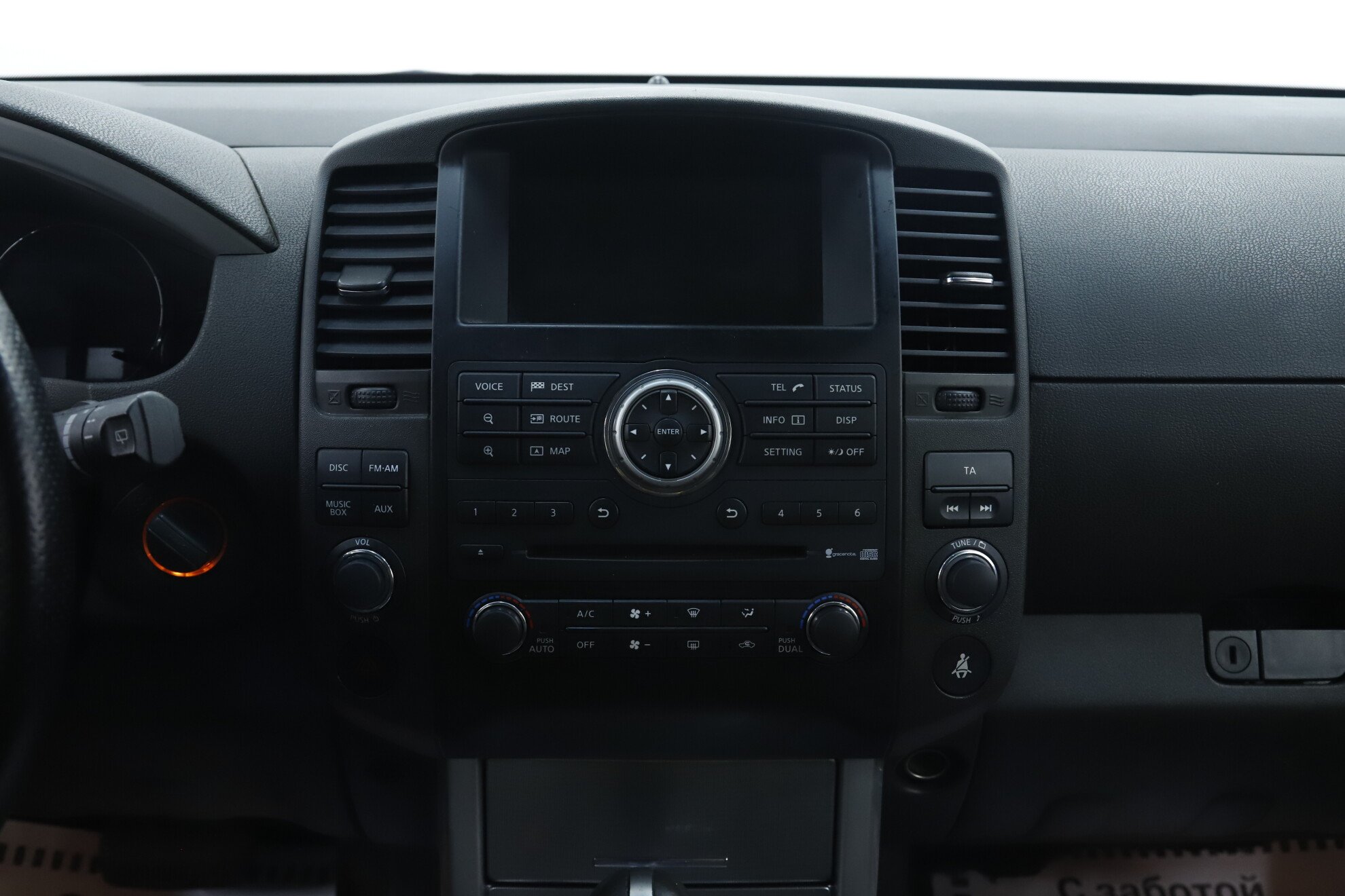 Nissan Pathfinder, III Рестайлинг, 2010 фото 13