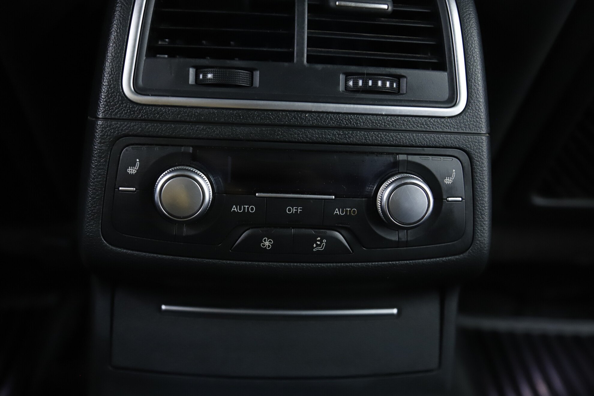 Audi A6, IV (C7), 2011 фото 22