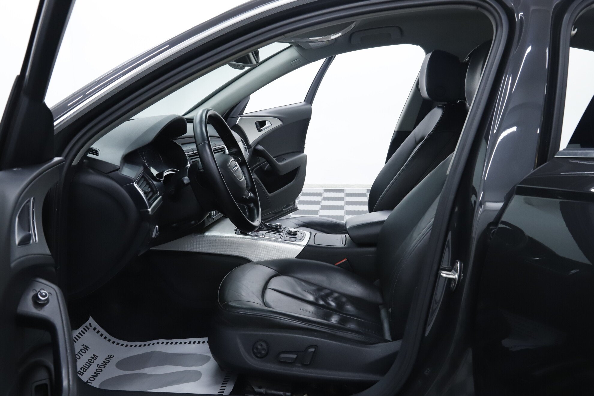 Audi A6, IV (C7), 2011 фото 8