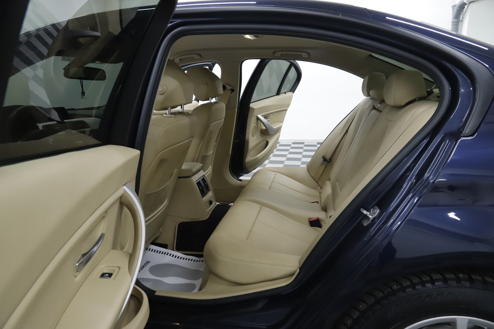 BMW 3 серии, VI (F3x) Рестайлинг, 2015 фото 18