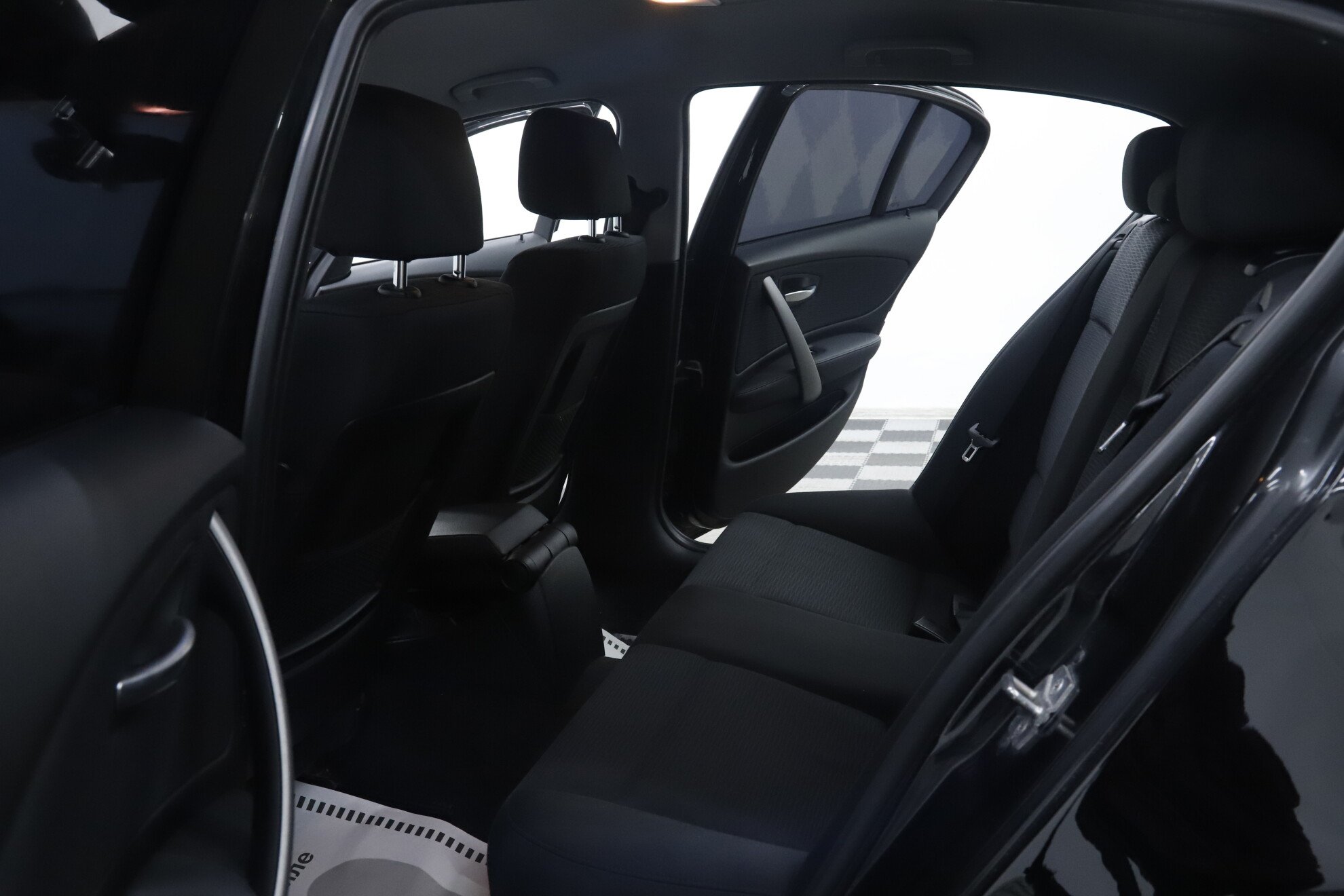 BMW 1 серии, I (E81/E82/E87/E88) Рестайлинг, 2011 фото 19