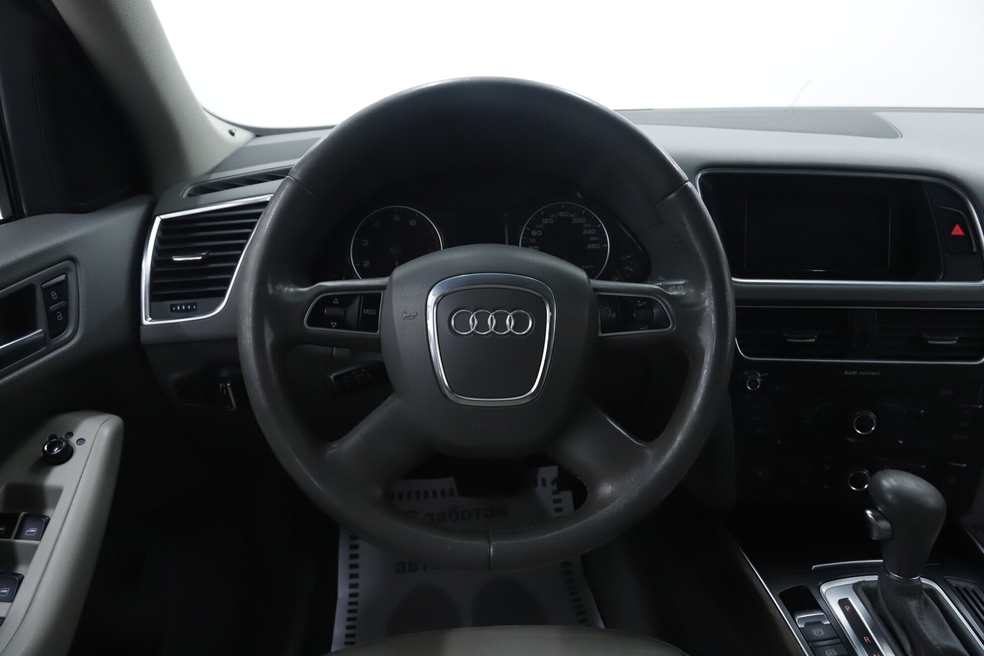 Audi Q5, I (8R), 2010 фото 8