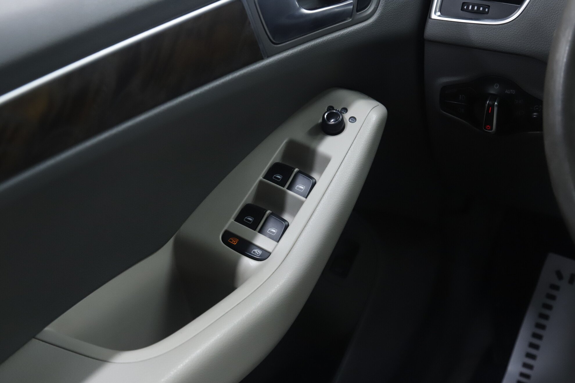 Audi Q5, I (8R), 2010 фото 13