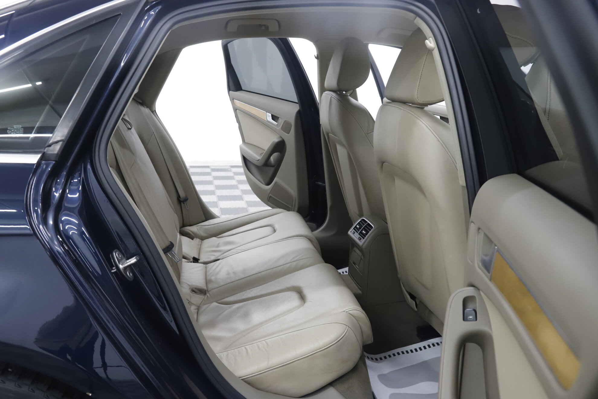 Audi A4, IV (B8), 2008 фото 35