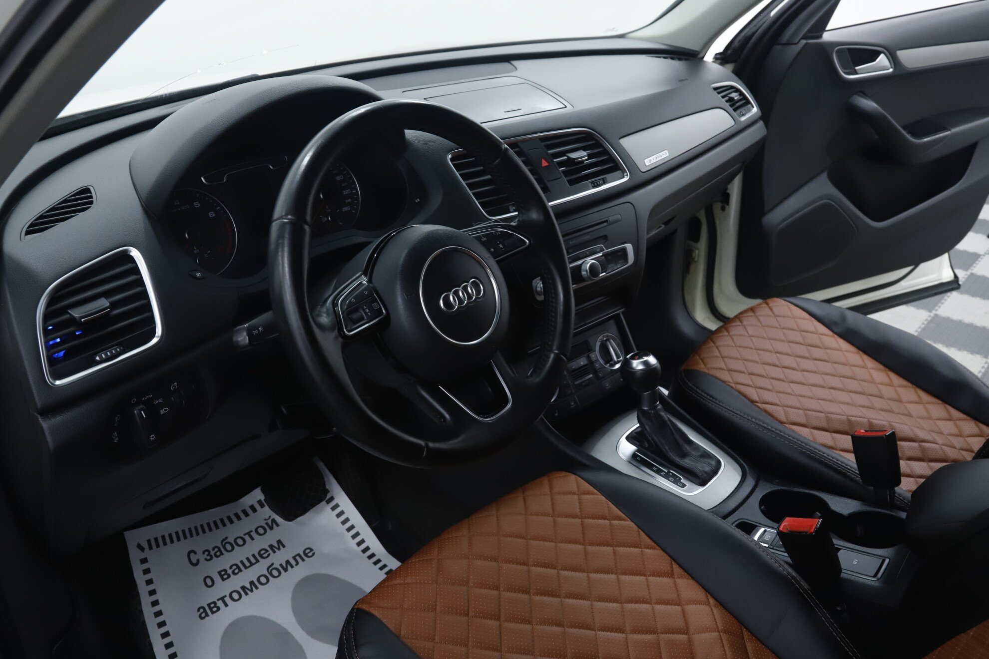Audi Q3, I (8U), 2013 фото 9