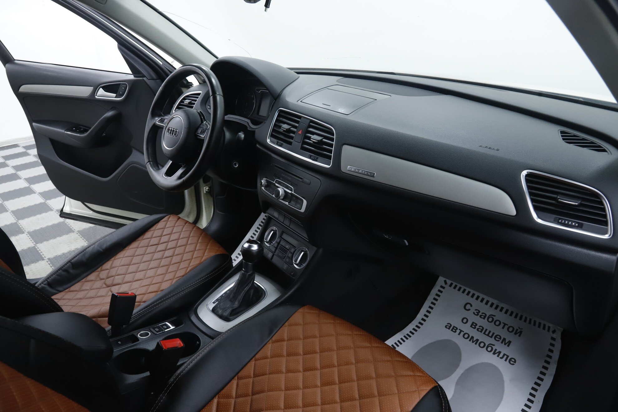 Audi Q3, I (8U), 2013 фото 11