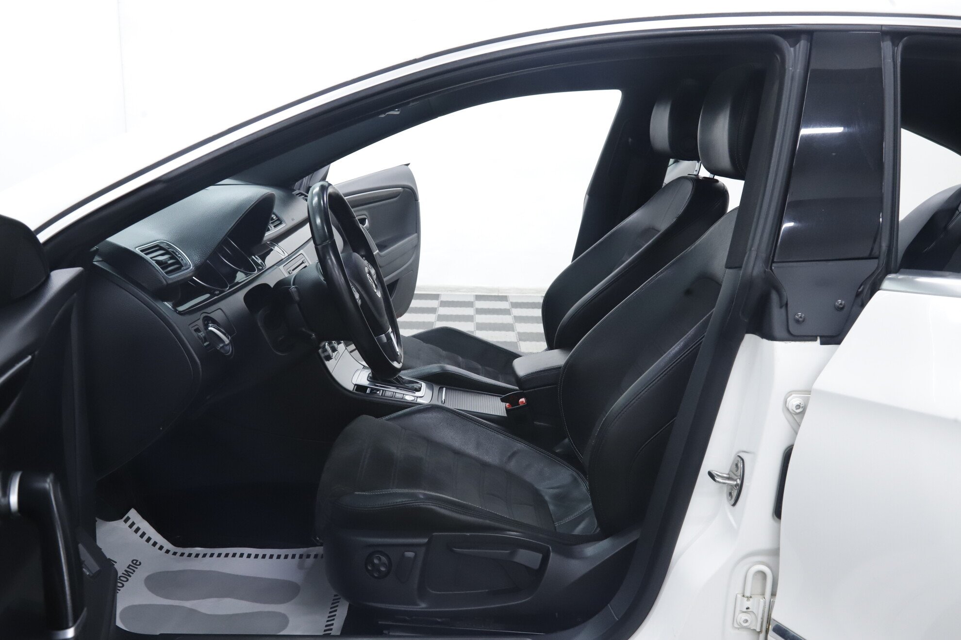 Volkswagen Passat CC, I Рестайлинг, 2013 фото 7