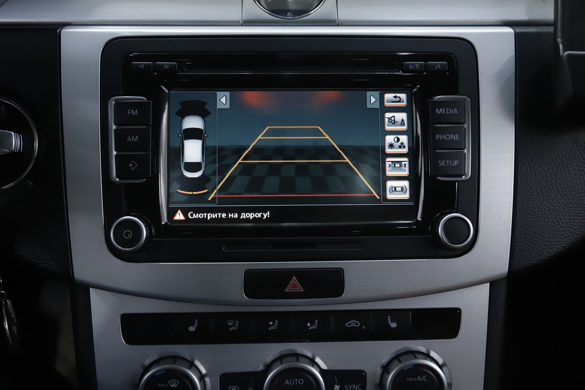 Volkswagen Passat CC, I Рестайлинг, 2014 фото 16