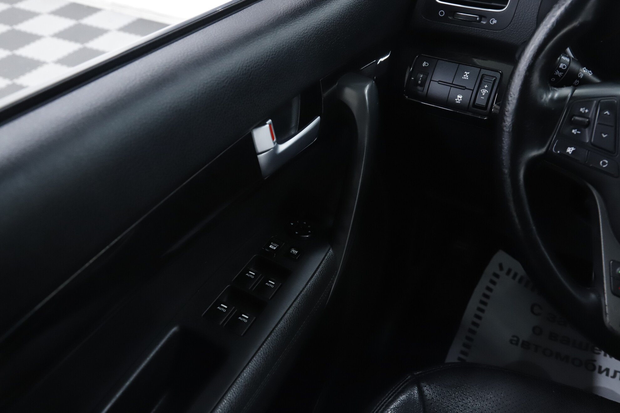 Kia Sorento, II Рестайлинг, 2014 фото 13