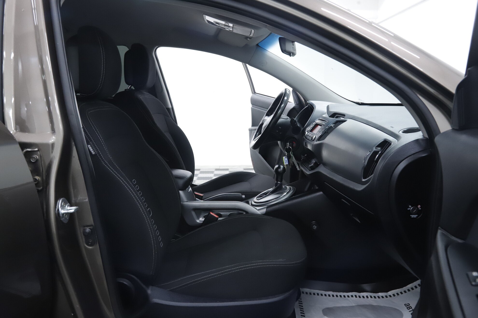 Kia Sportage, III Рестайлинг, 2015 фото 11