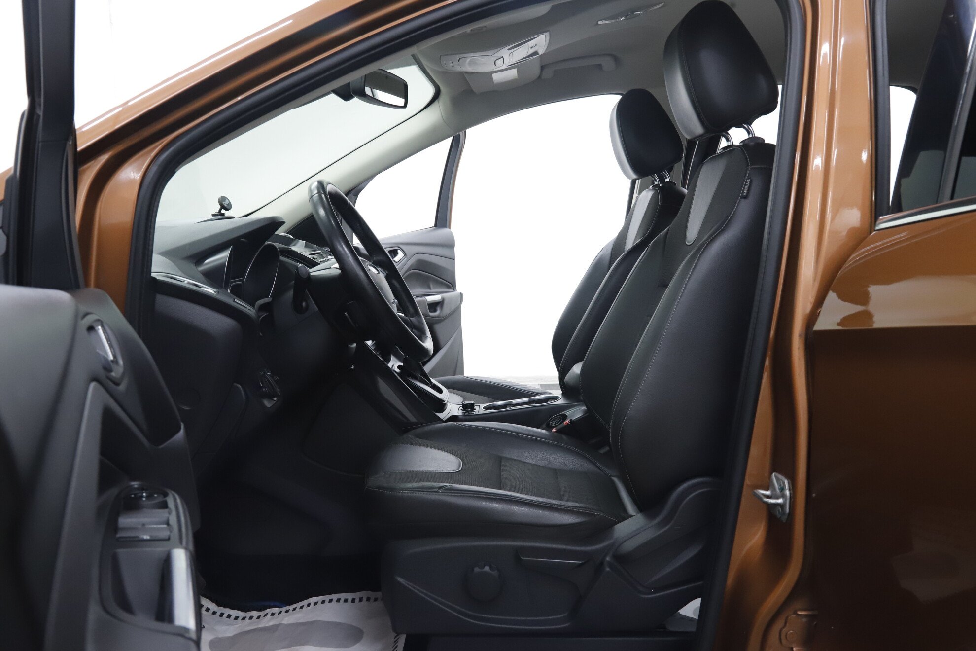 Ford Kuga, II, 2014 фото 7