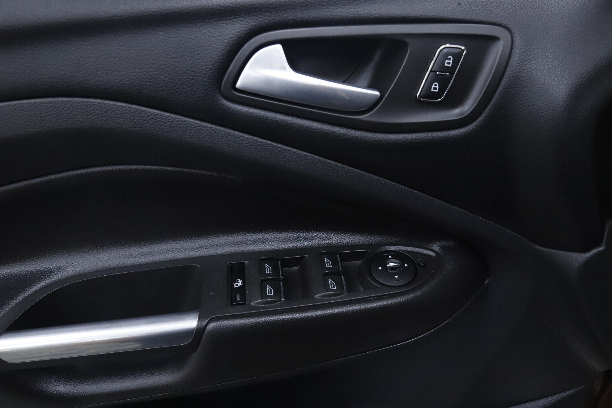 Ford Kuga, II, 2014 фото 10