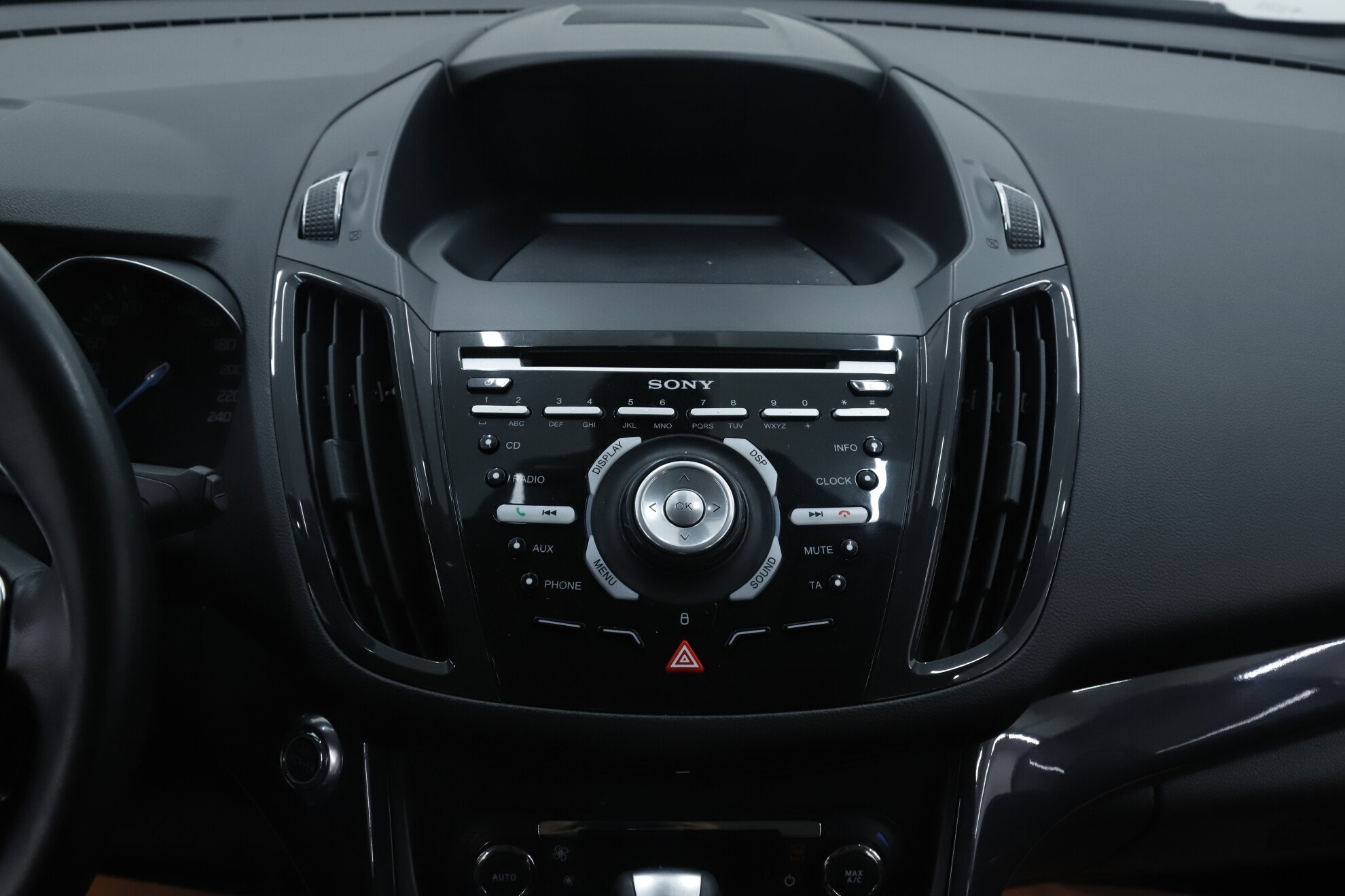 Ford Kuga, II, 2014 фото 13