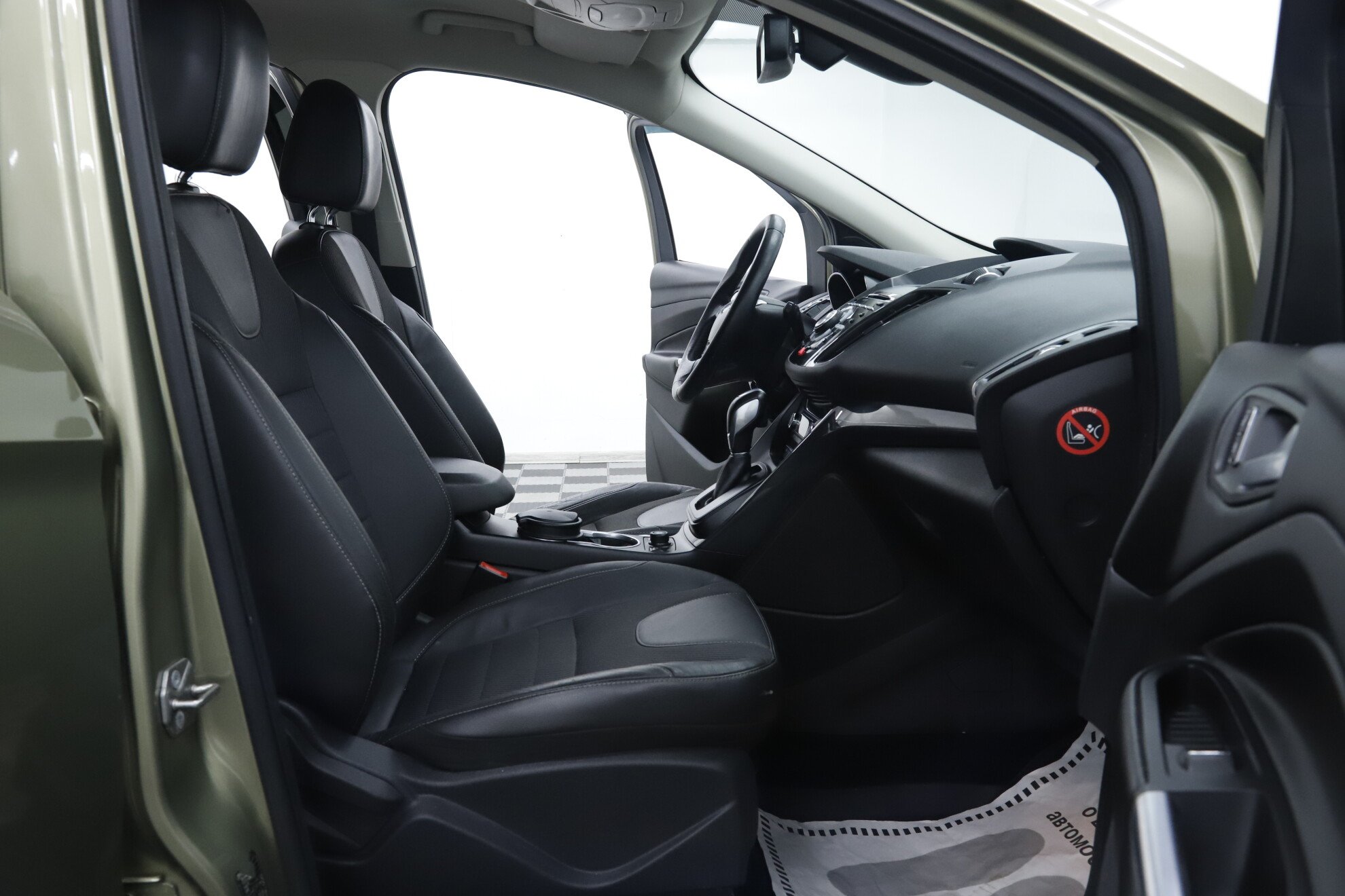 Ford Kuga, II, 2013 фото 17