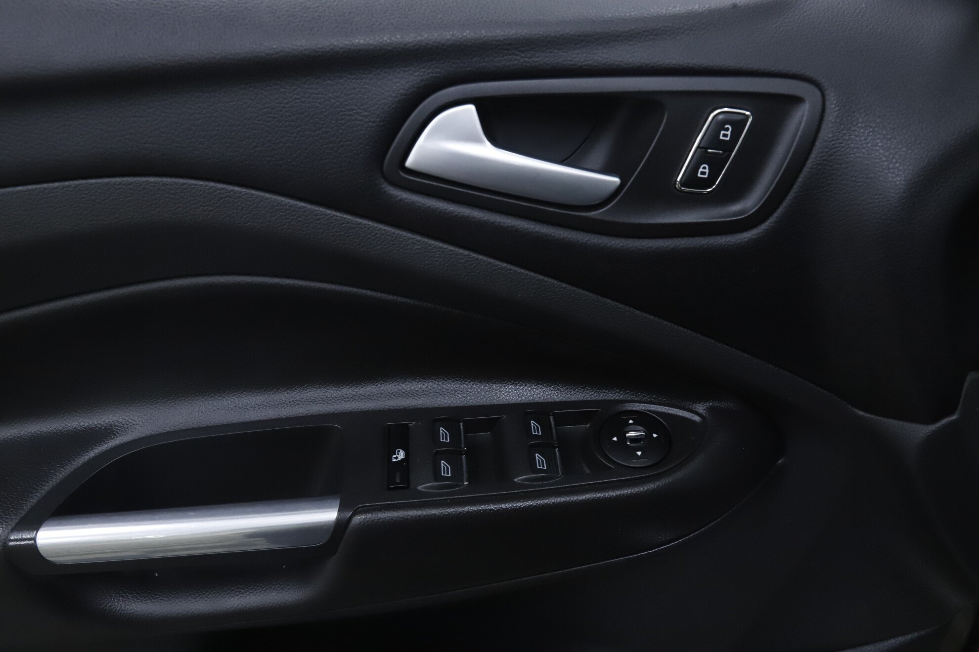 Ford Kuga, II, 2013 фото 11