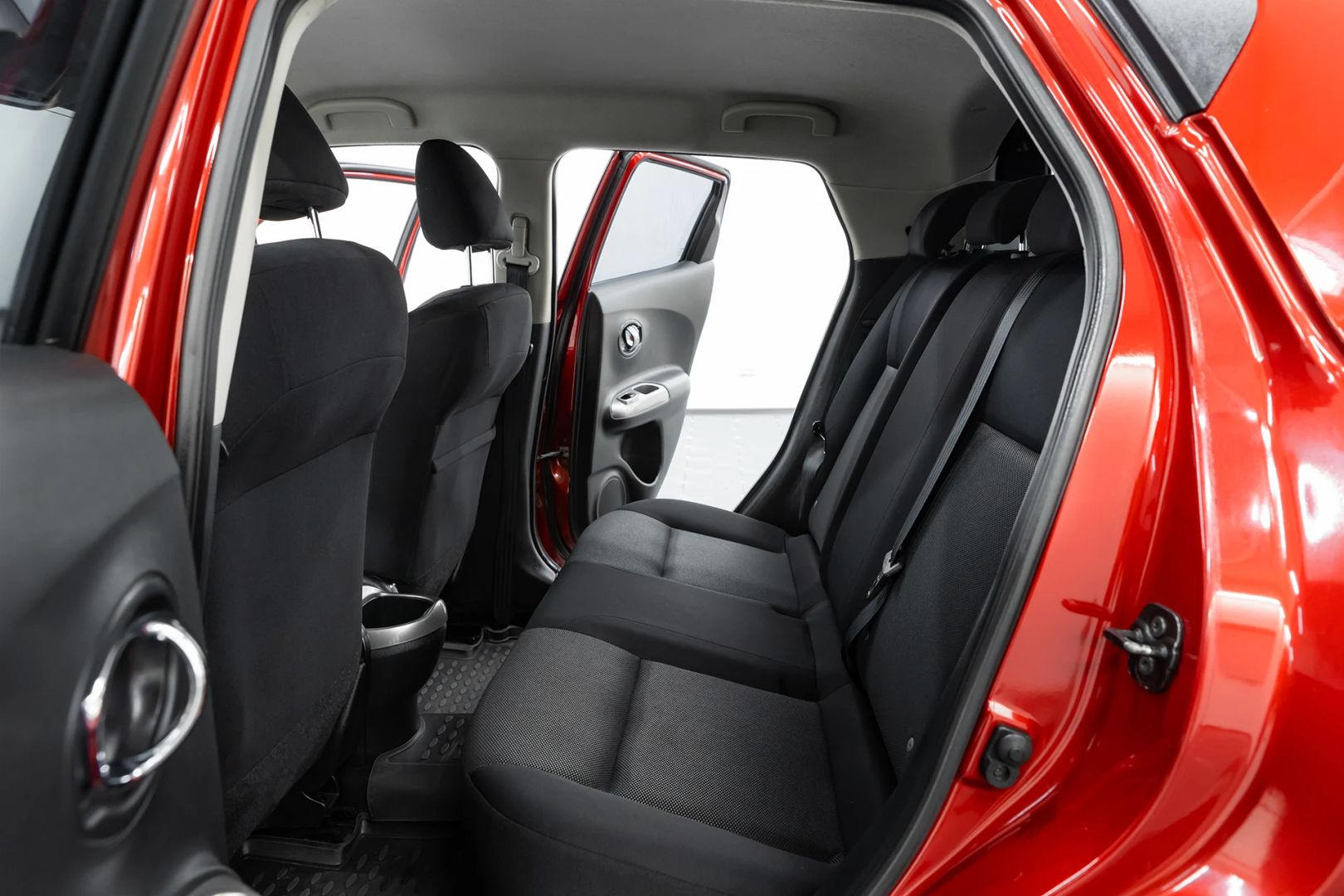 Nissan Juke, I, 2012 фото 16