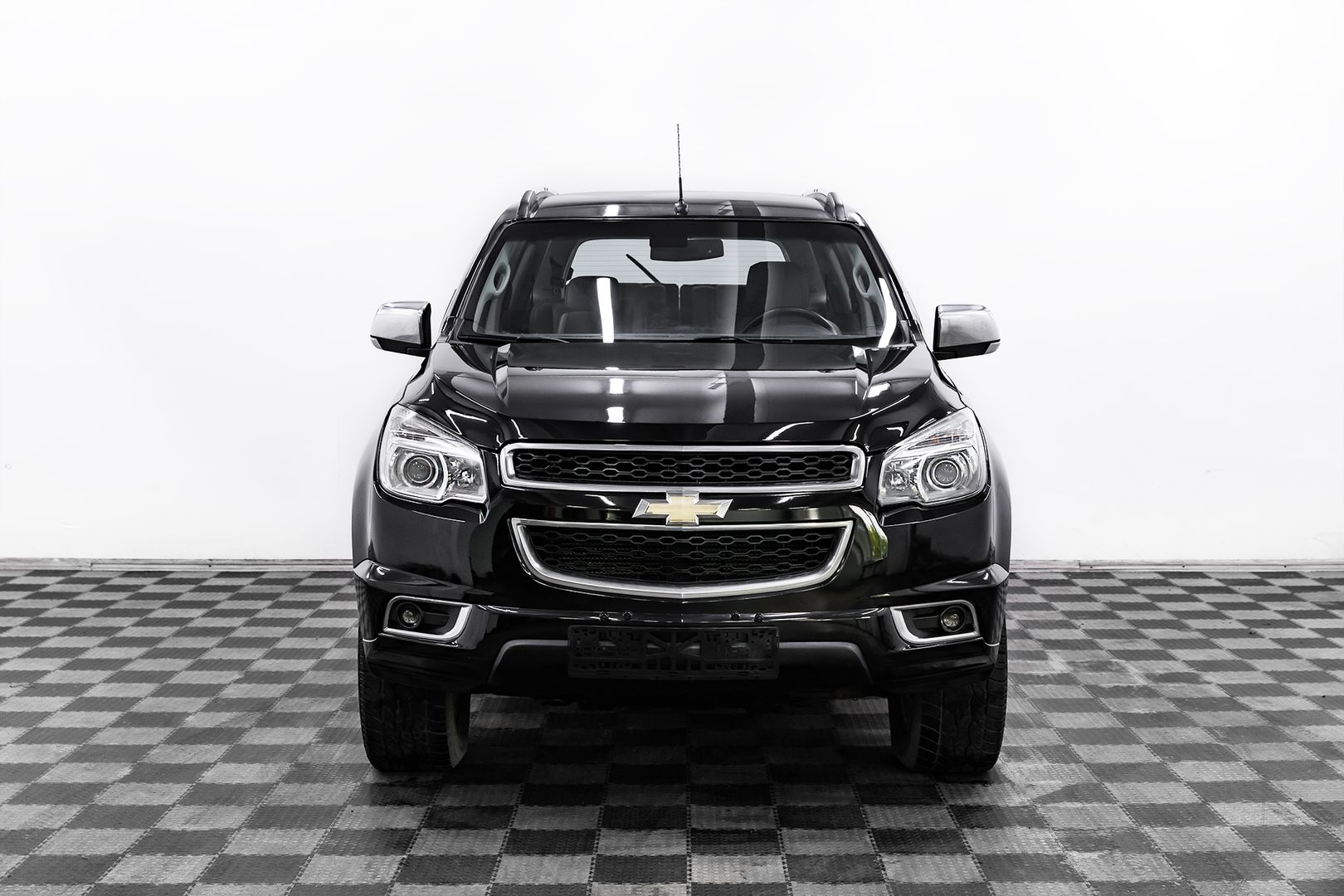Chevrolet TrailBlazer, II, 2013 фото 2