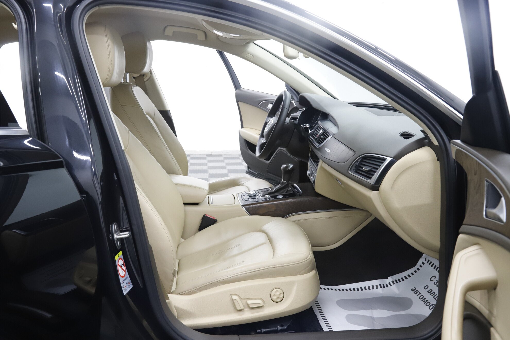 Audi A6, IV (C7), 2013 фото 16