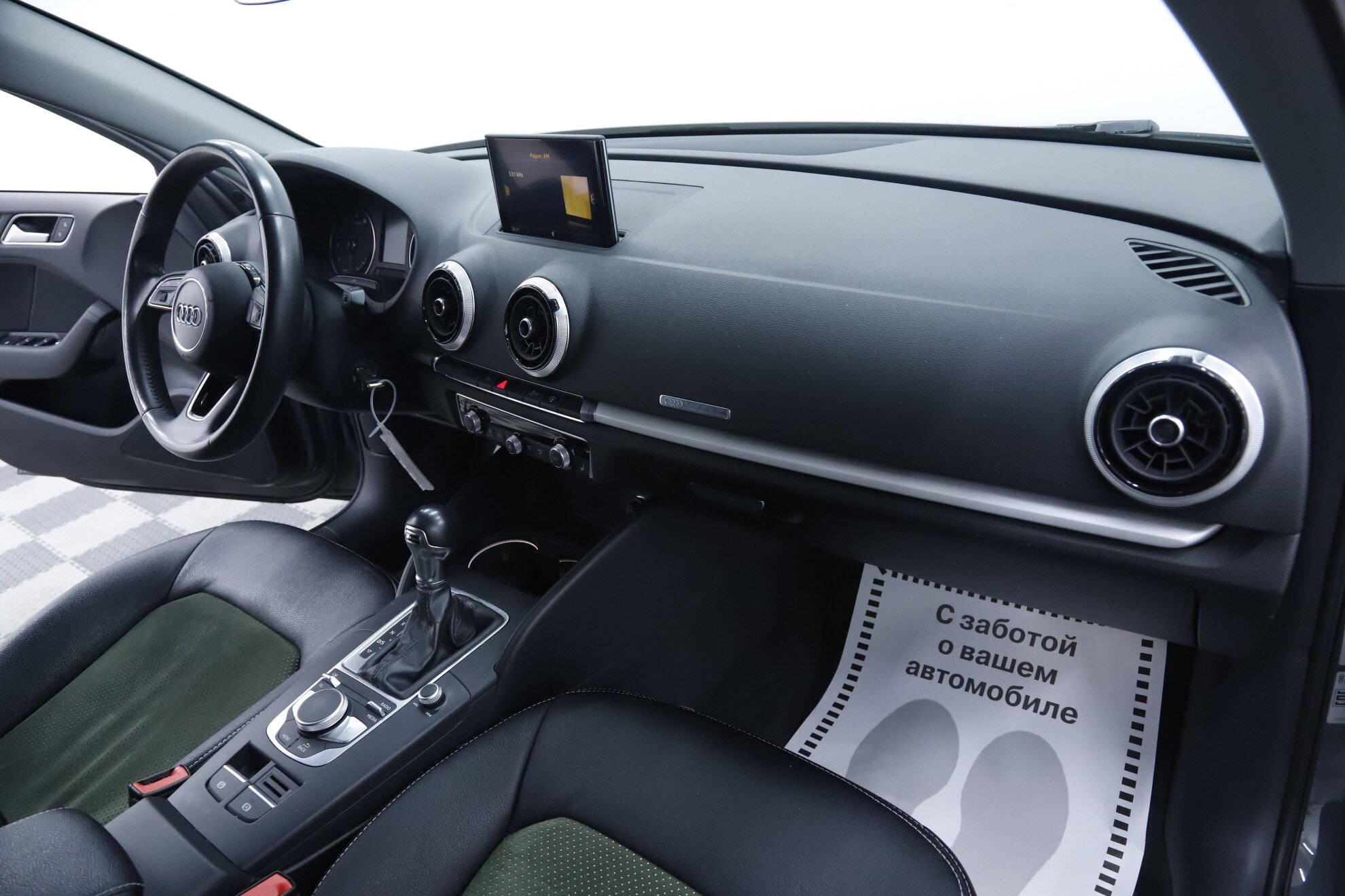 Audi A3, III (8V) Рестайлинг, 2017 фото 15