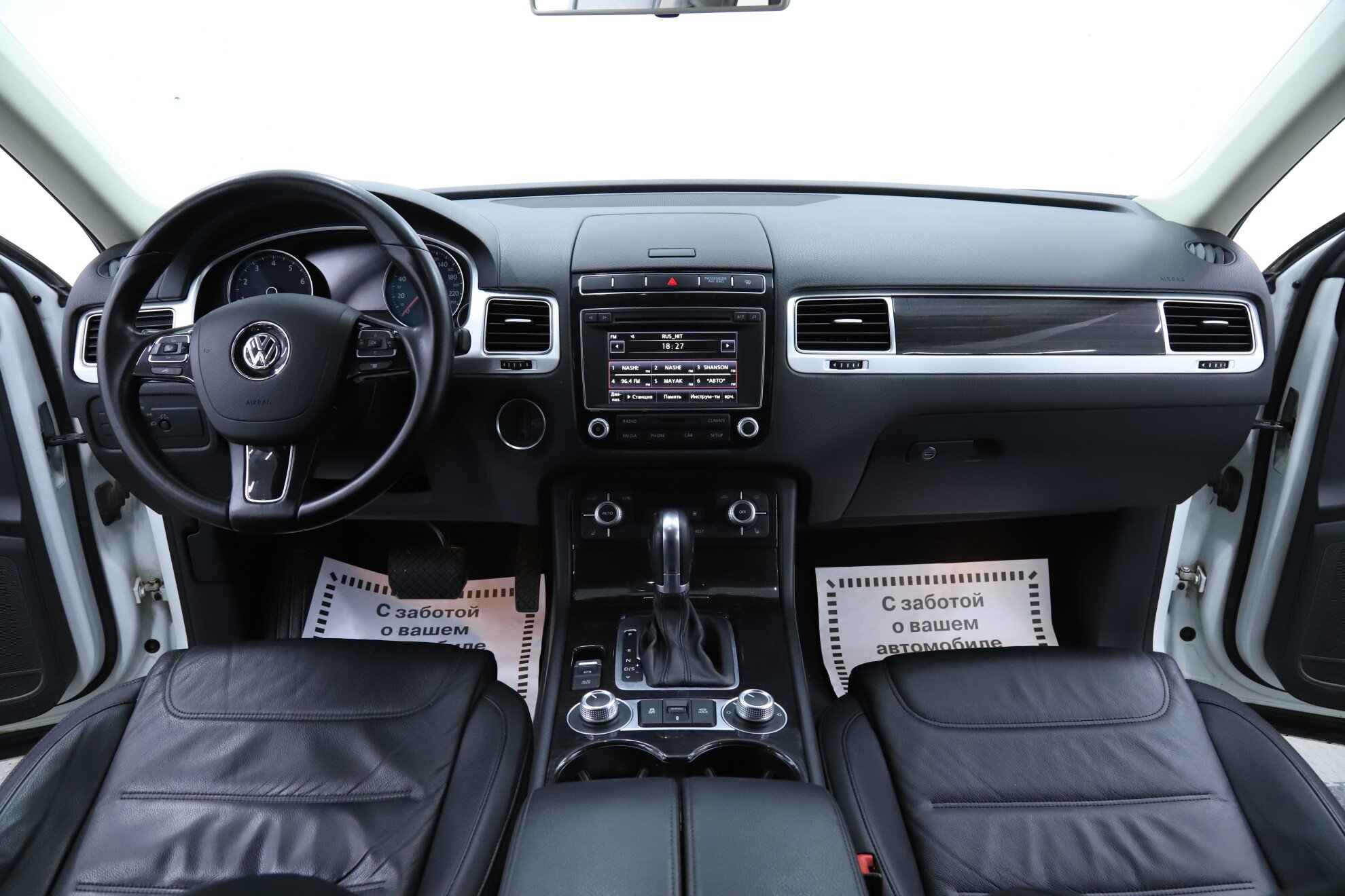 Volkswagen Touareg, II Рестайлинг, 2015 фото 12