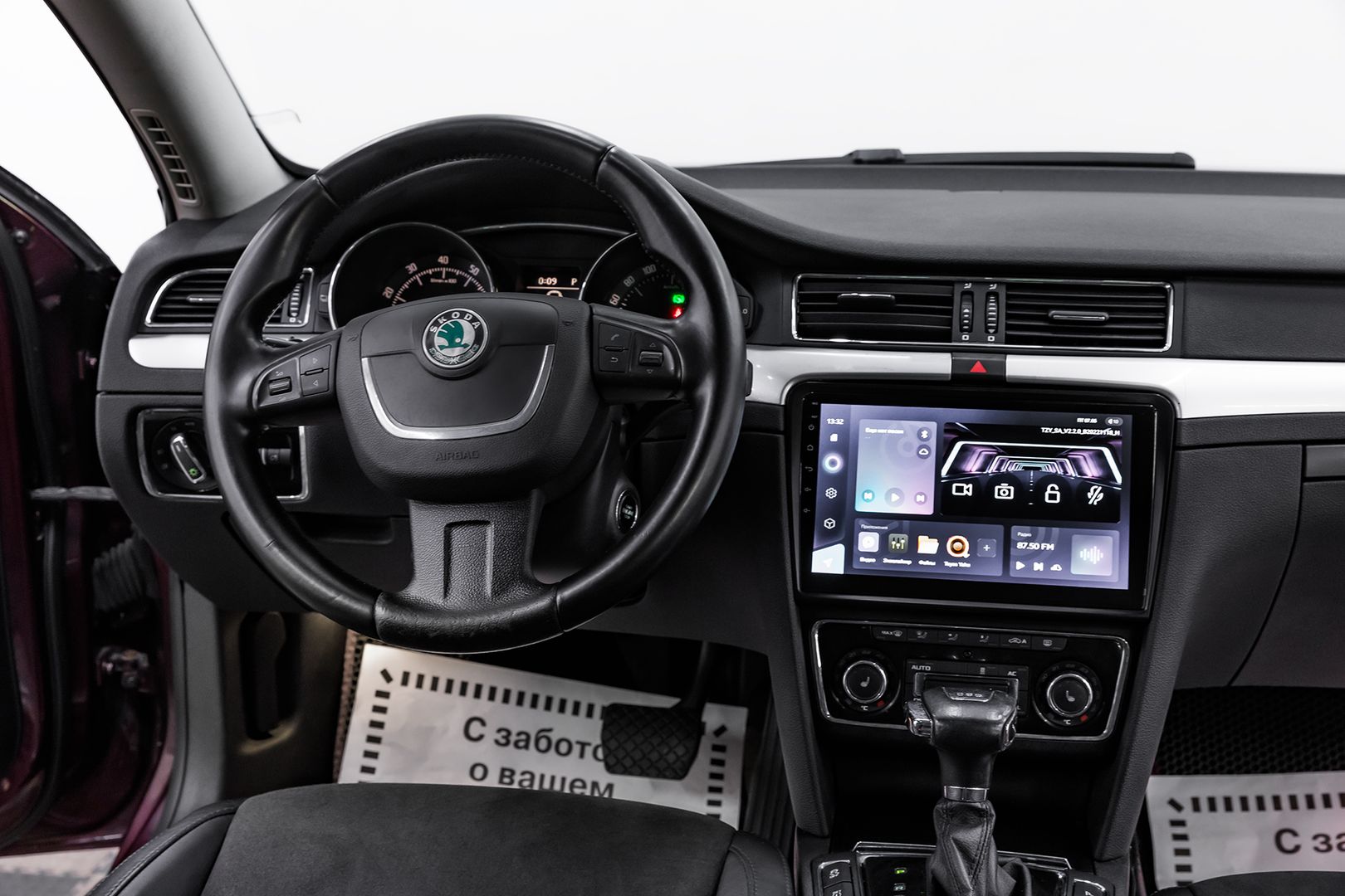 Skoda Superb, II, 2012 фото 10