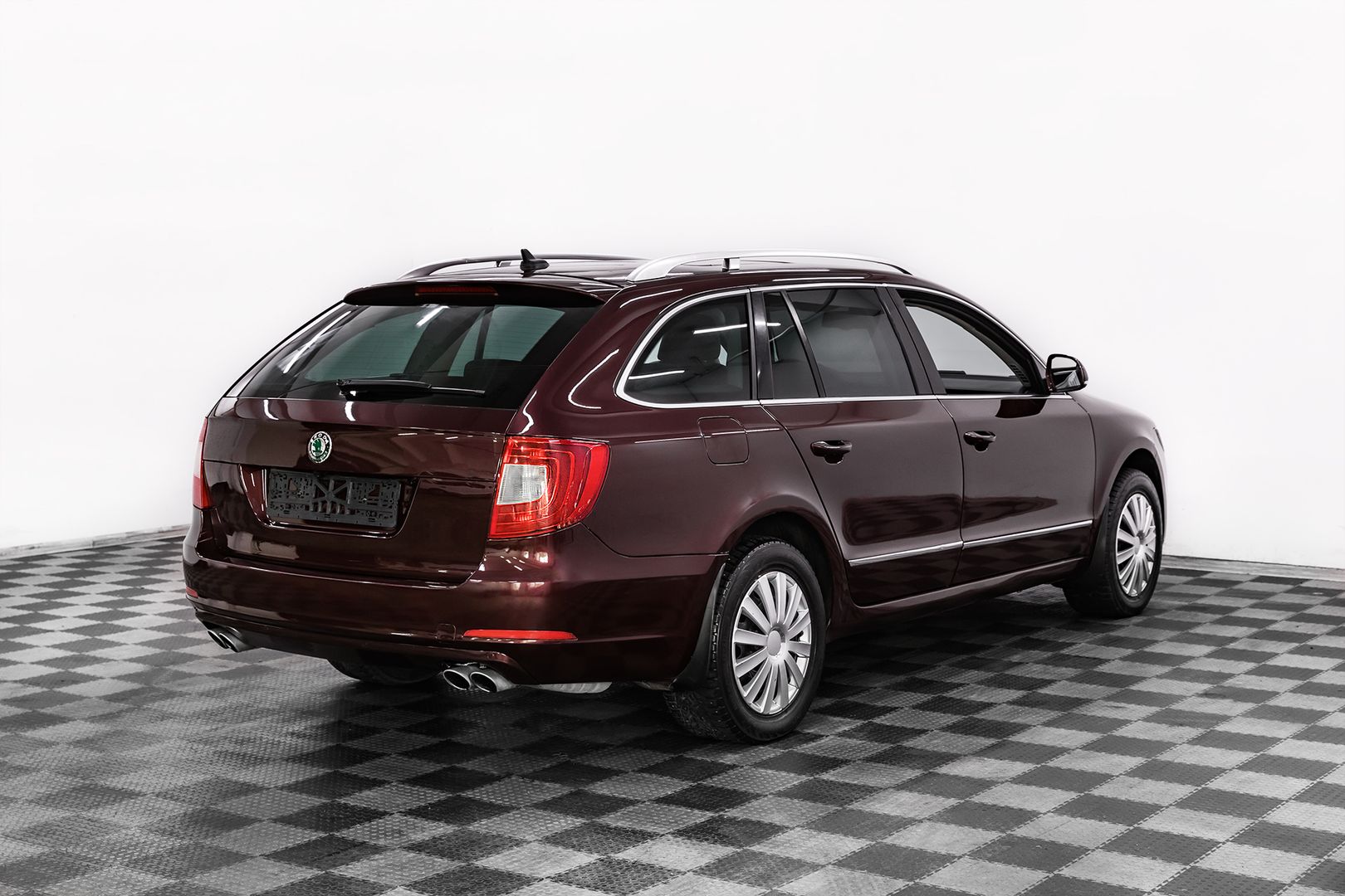 Skoda Superb, II, 2012 фото 4