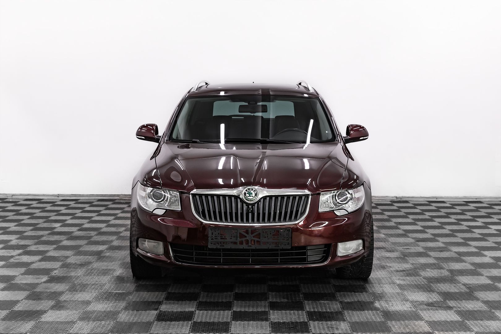 Skoda Superb, II, 2012 фото 2