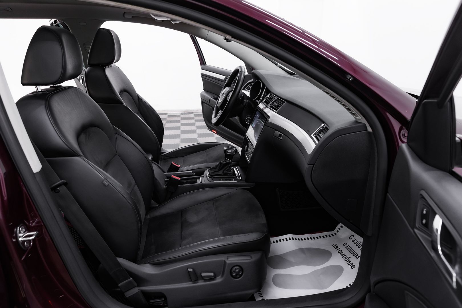 Skoda Superb, II, 2012 фото 14