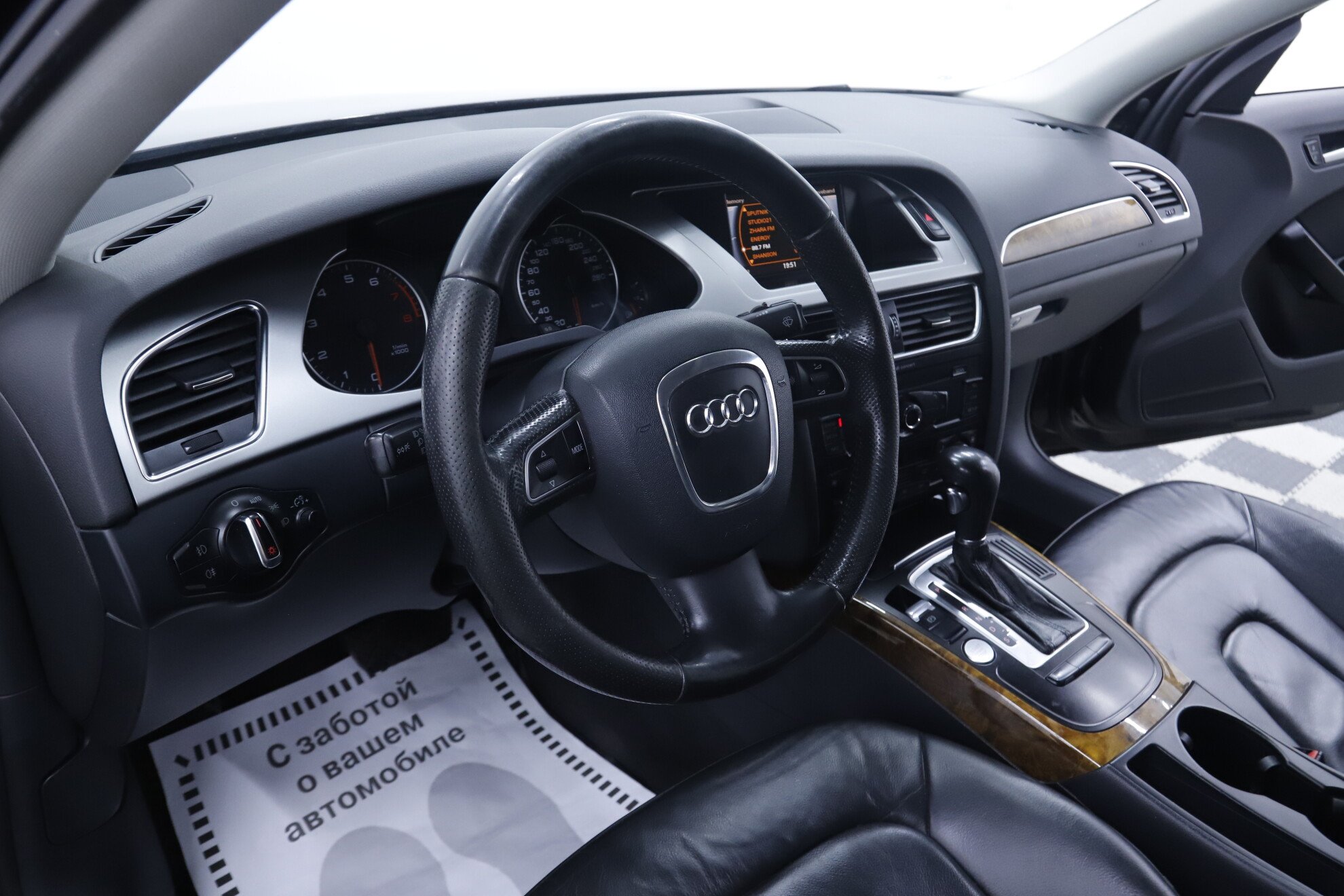 Audi A4, IV (B8), 2008 фото 10