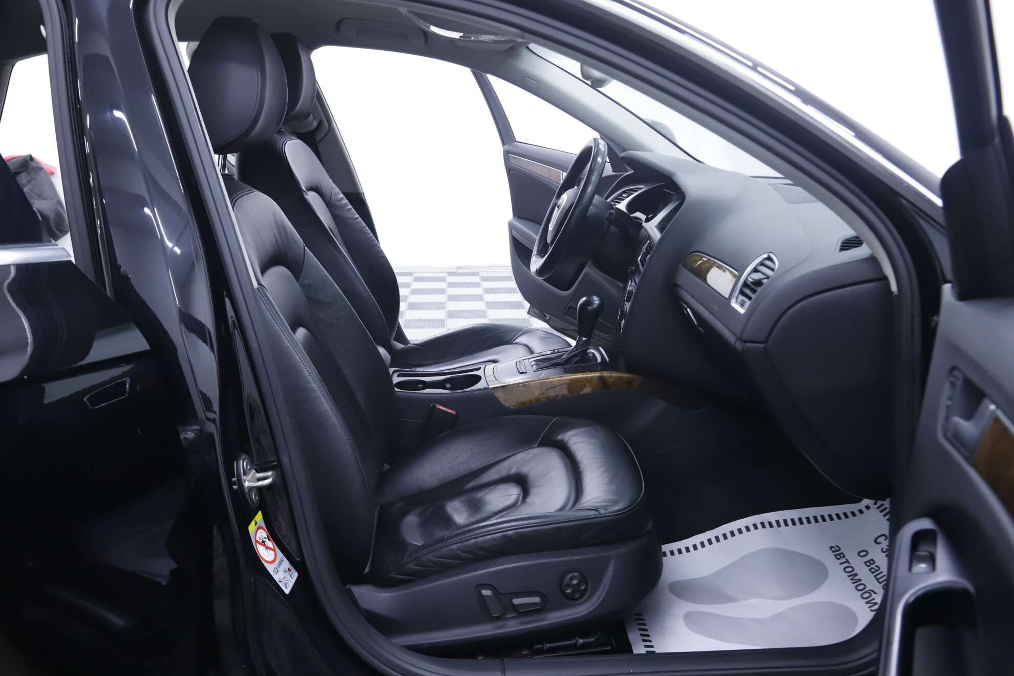 Audi A4, IV (B8), 2008 фото 17