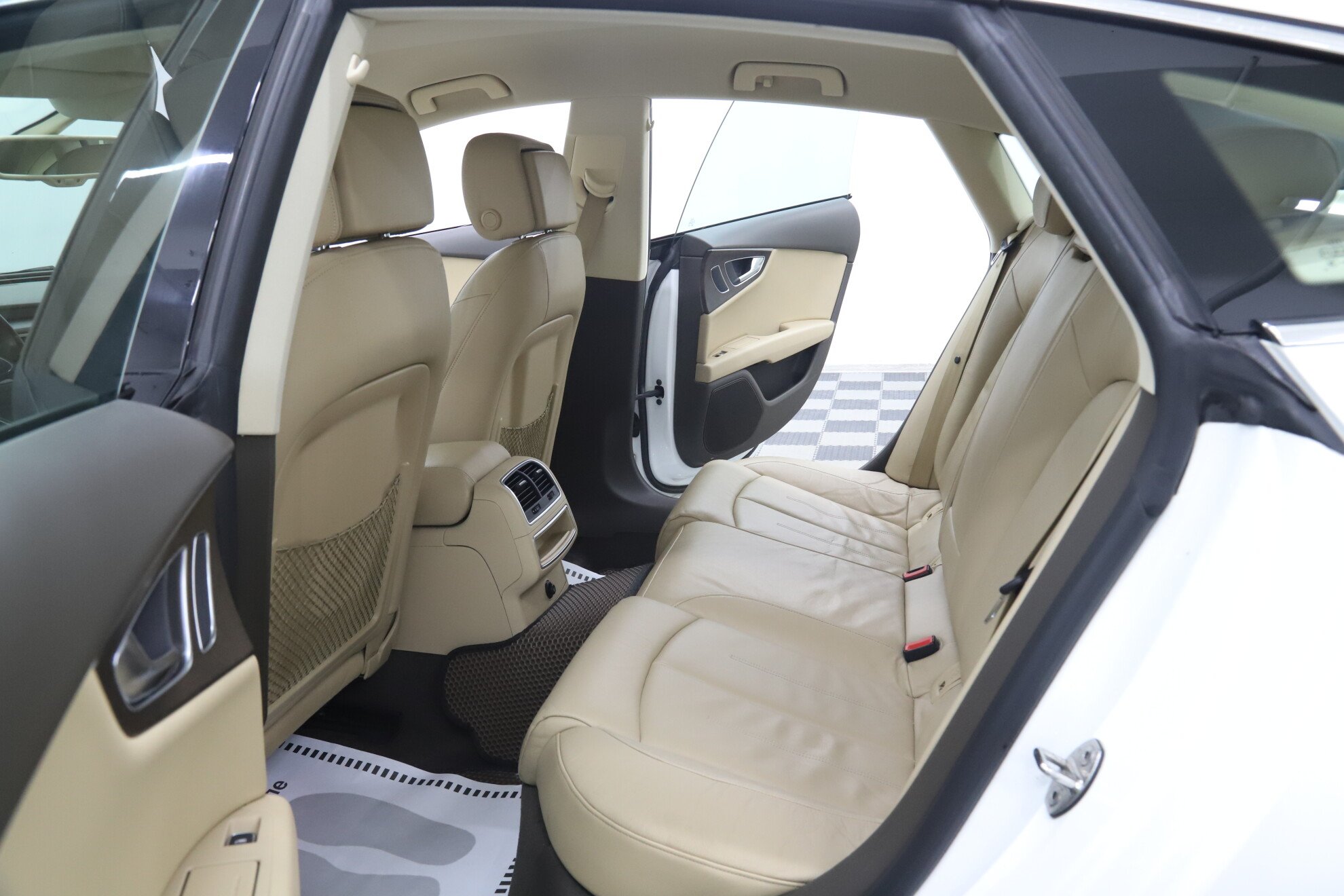 Audi A7, I (4G), 2011 фото 18