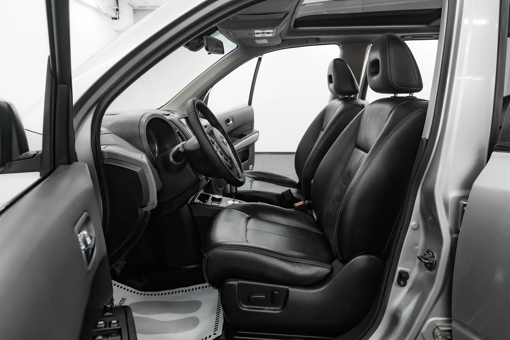 Nissan X-Trail, II, 2008 фото 7