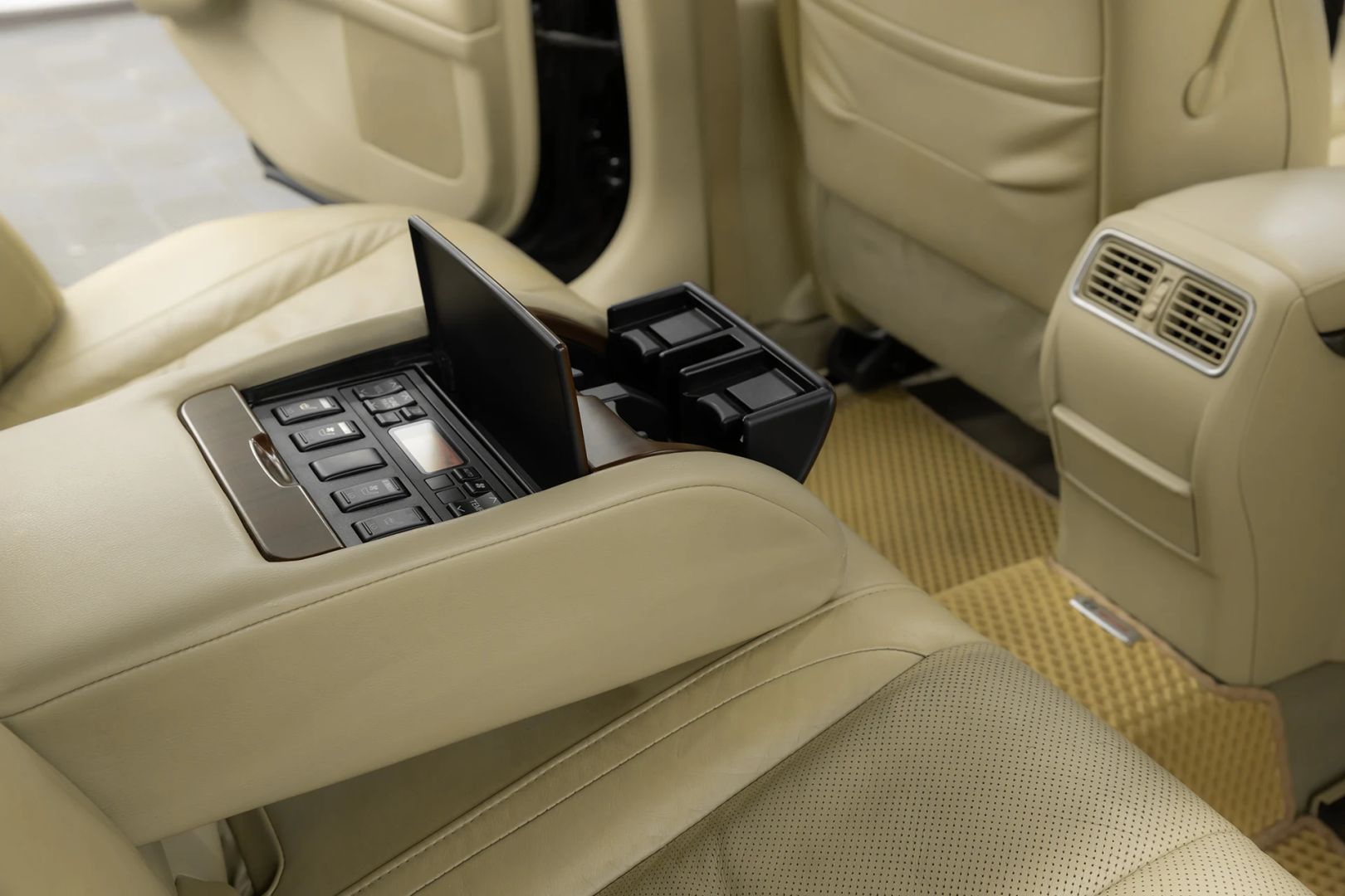 Nissan Teana, II Рестайлинг, 2011 фото 17